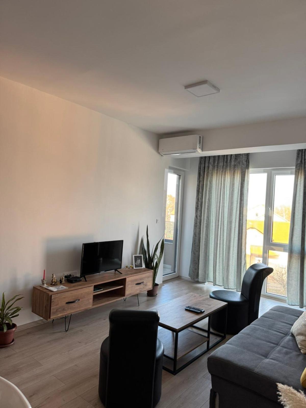 Apartment B&S Skopje Bagian luar foto